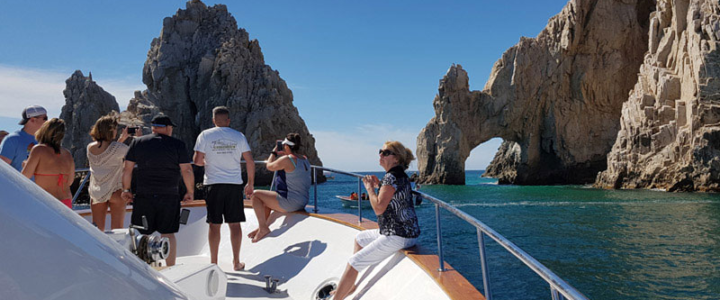 3 Reasons Why You Must Invest in a Yacht Charter