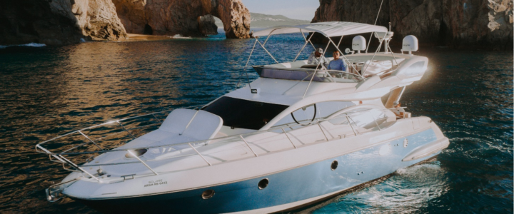 Sailing in the 45 ft. Azimut Flybridge: A Perfect Getaway
