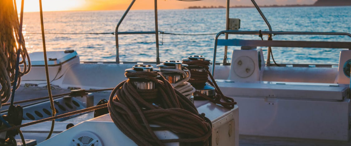 The Dos and Don’ts of a Luxury Yacht Charter